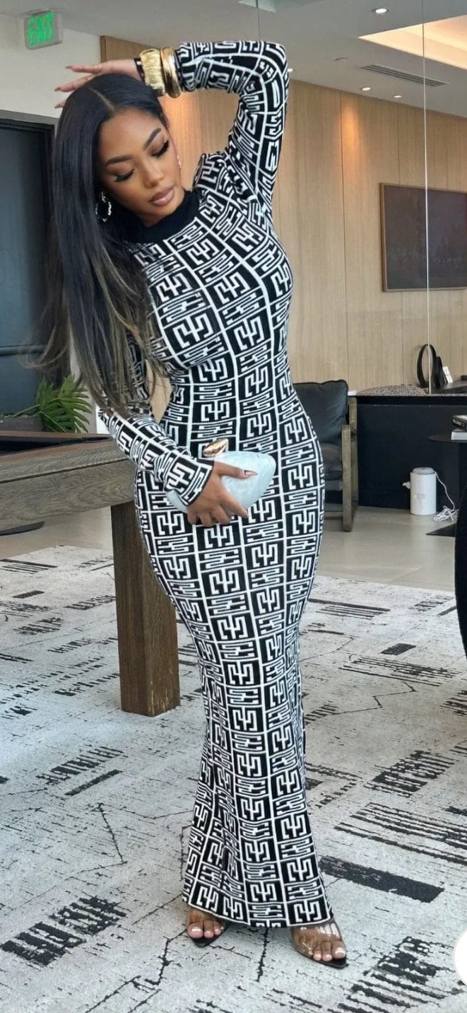 F.A.S.T Boutique GRAPHIC PRINT KNIT LS DRESS