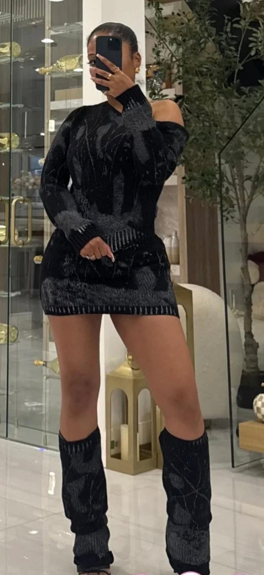 F.A.S.T Boutique KNIT TOP & SKIRT WITH LEG WARMER SET(Pre-Order)