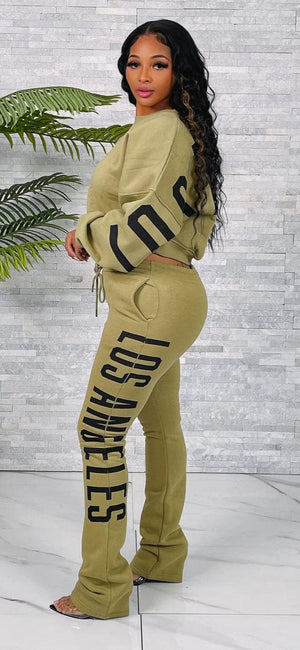 F.A.S.T Boutique LA SWEATSHIRT&STACK PANTS SET