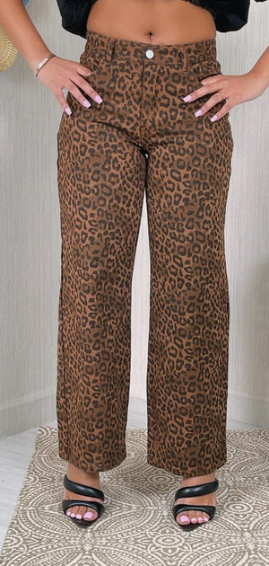 F.A.S.T Boutique LEOPARD FADE COLOSSUS JEANS(Pre-Order)