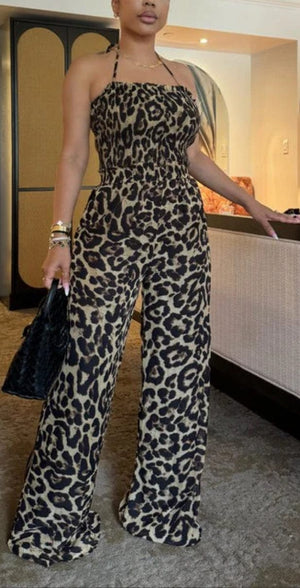 F.A.S.T Boutique LEOPARD SMOCKED TUBE JUMPSUIT(Pre-Order)
