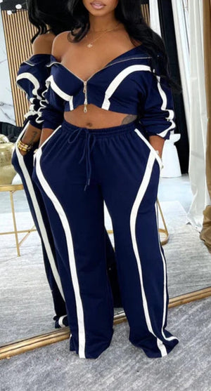 F.A.S.T Boutique PIPING DETAIL ZIP UP HOODIE & PANTS SET(Pre-Order)