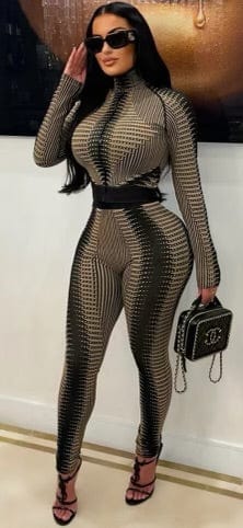 F.A.S.T Boutique SEAMLESS LS ZIP TOP & LEGGINGS SET