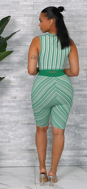 F.A.S.T Boutique SEAMLESS S/L CROP TOP & SHORTS SET