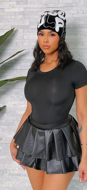 F.A.S.T Boutique SOLID SHORT SLEEVE BODYSUIT