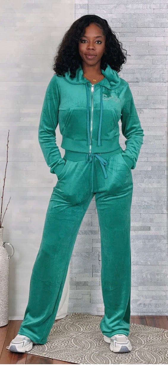 F.A.S.T Boutique VELVET STONE DETAIL JACKET & PANTS SET(Pre-Order)